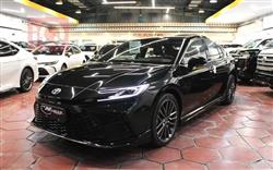 تۆیۆتا کامری